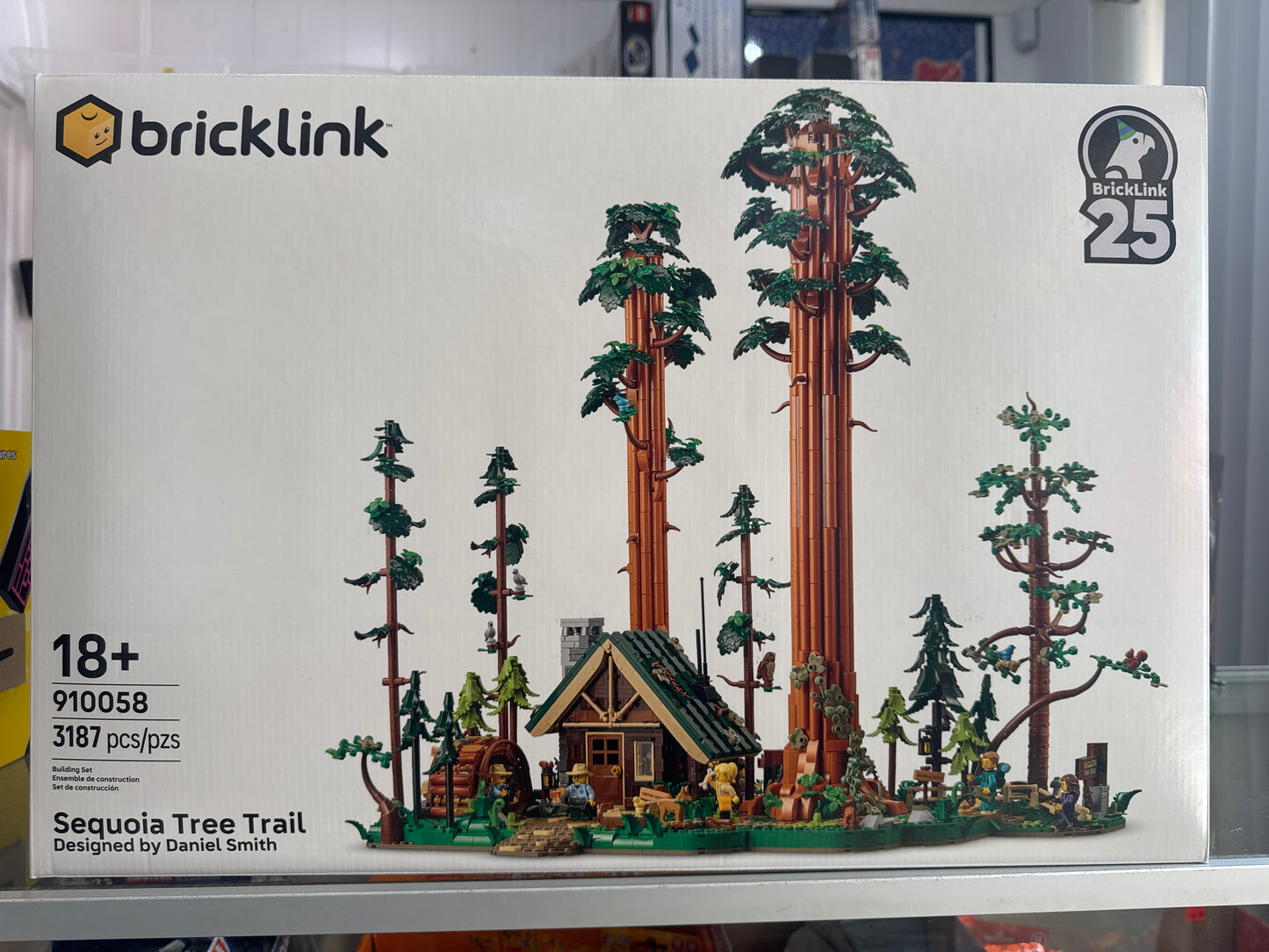 910058 Sequoia Tree Trail