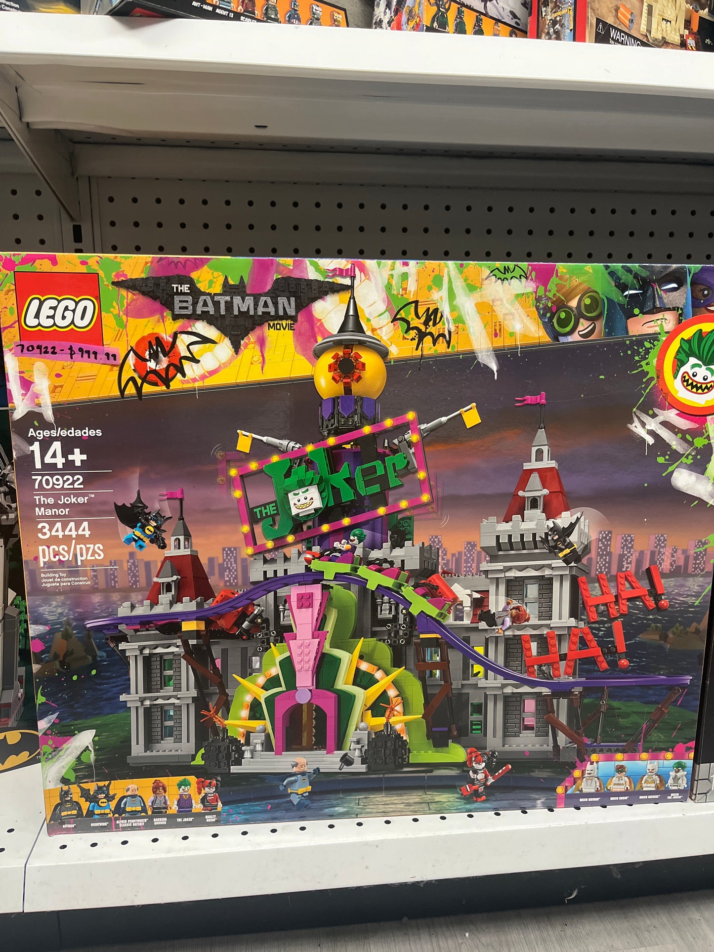 70922 The Joker Manor