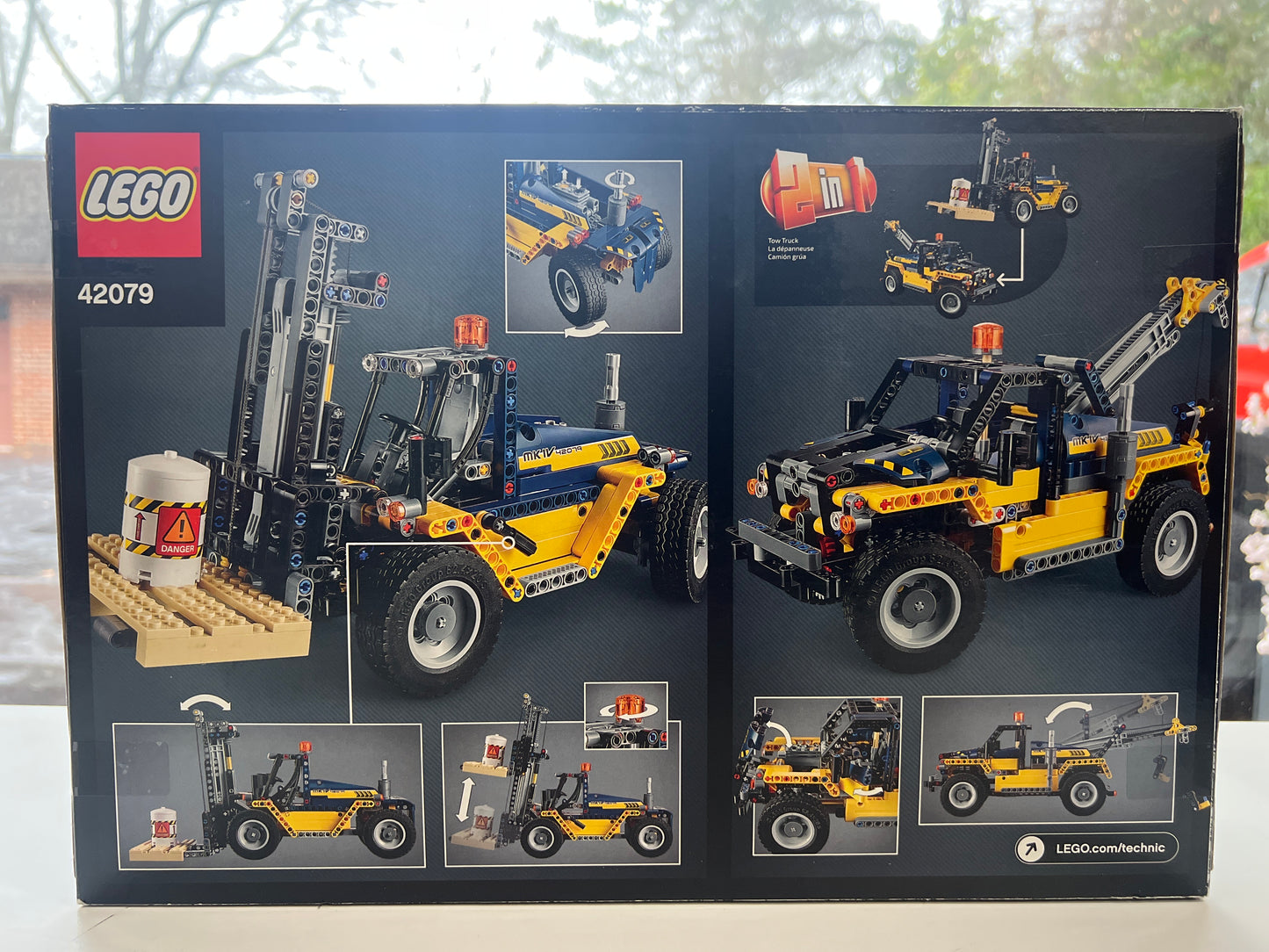 42079 Heavy Duty Forklift