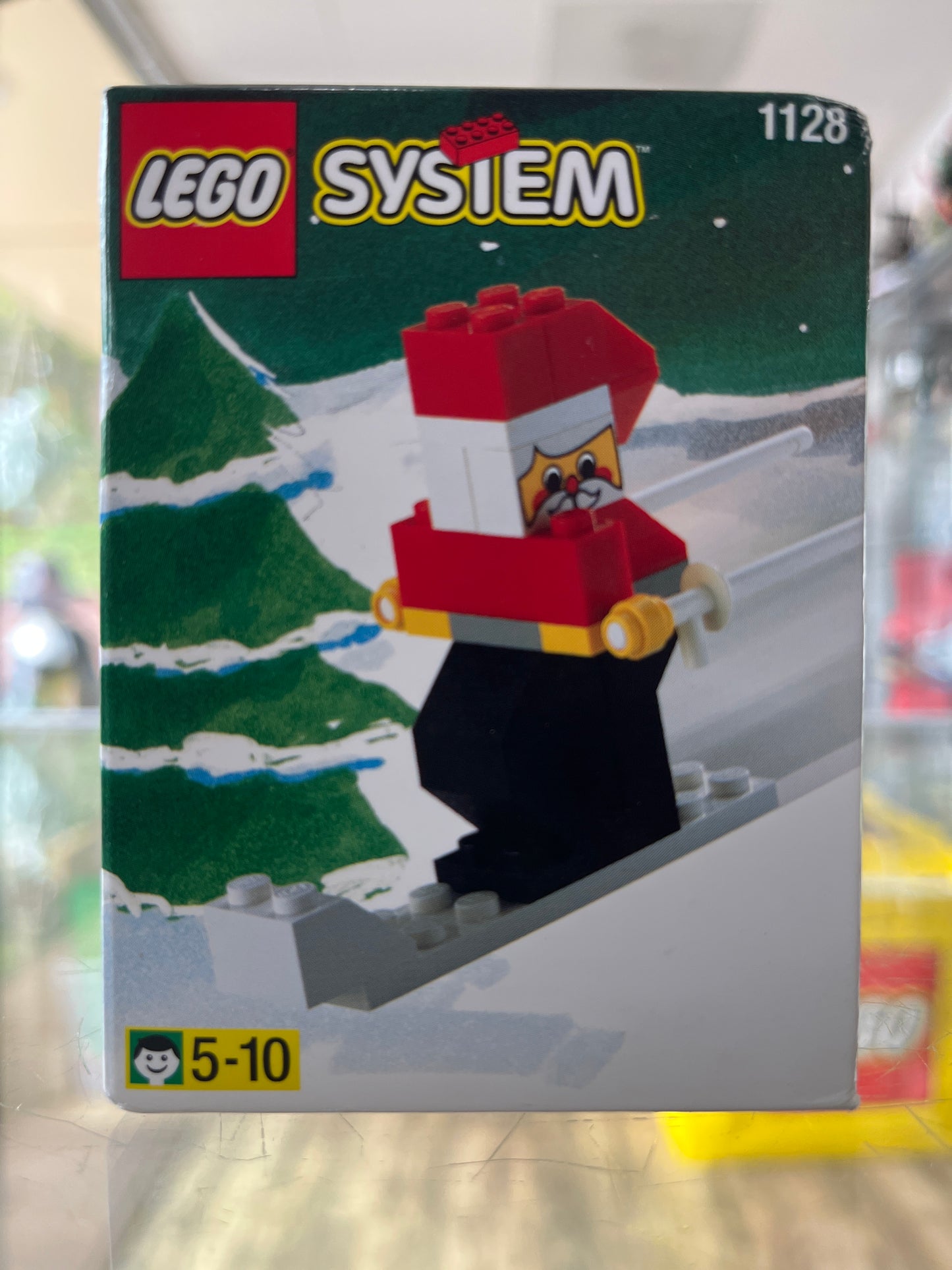 1128 Santa on Skis