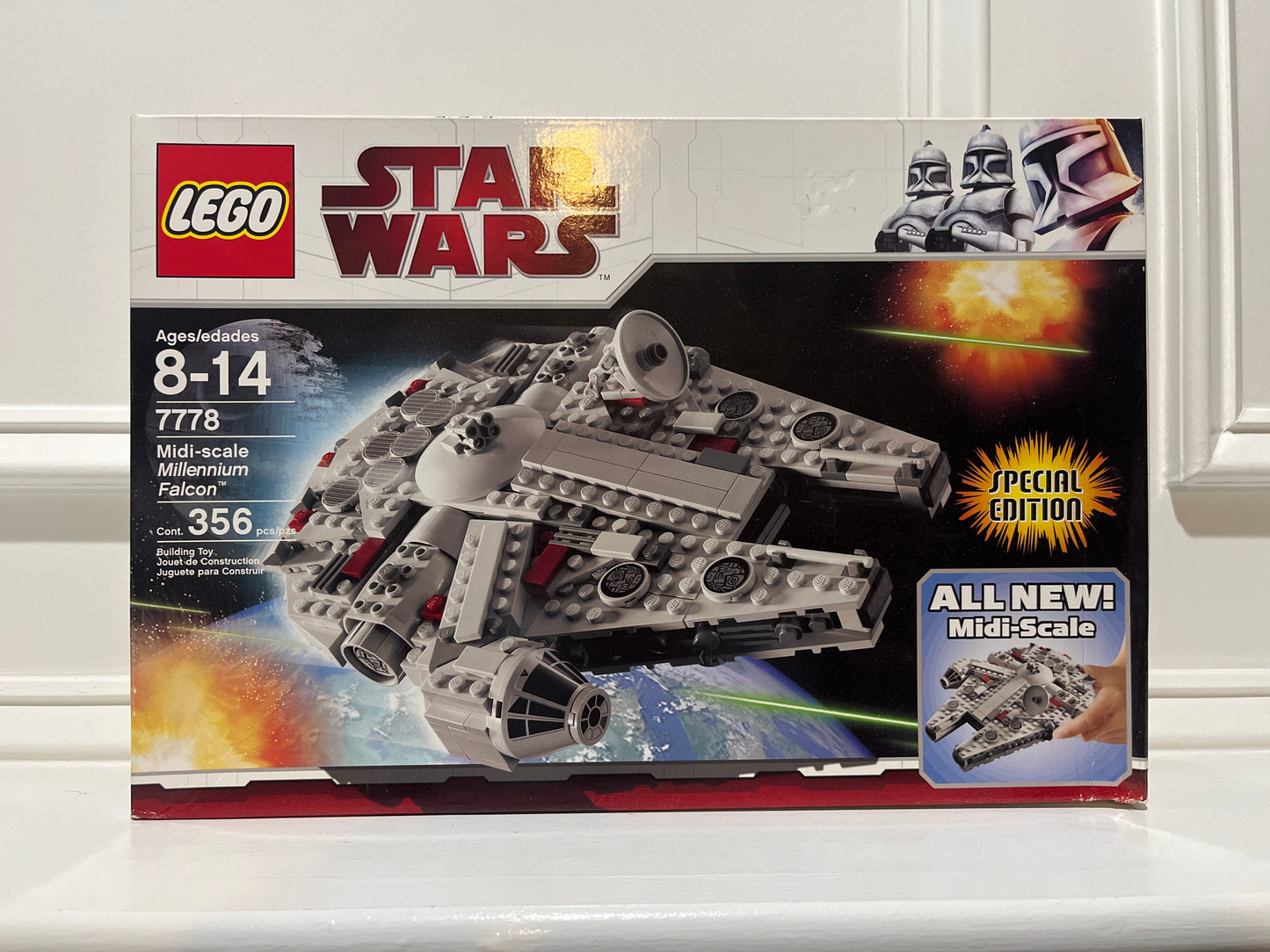 7778 Midi-scale Millennium Falcon