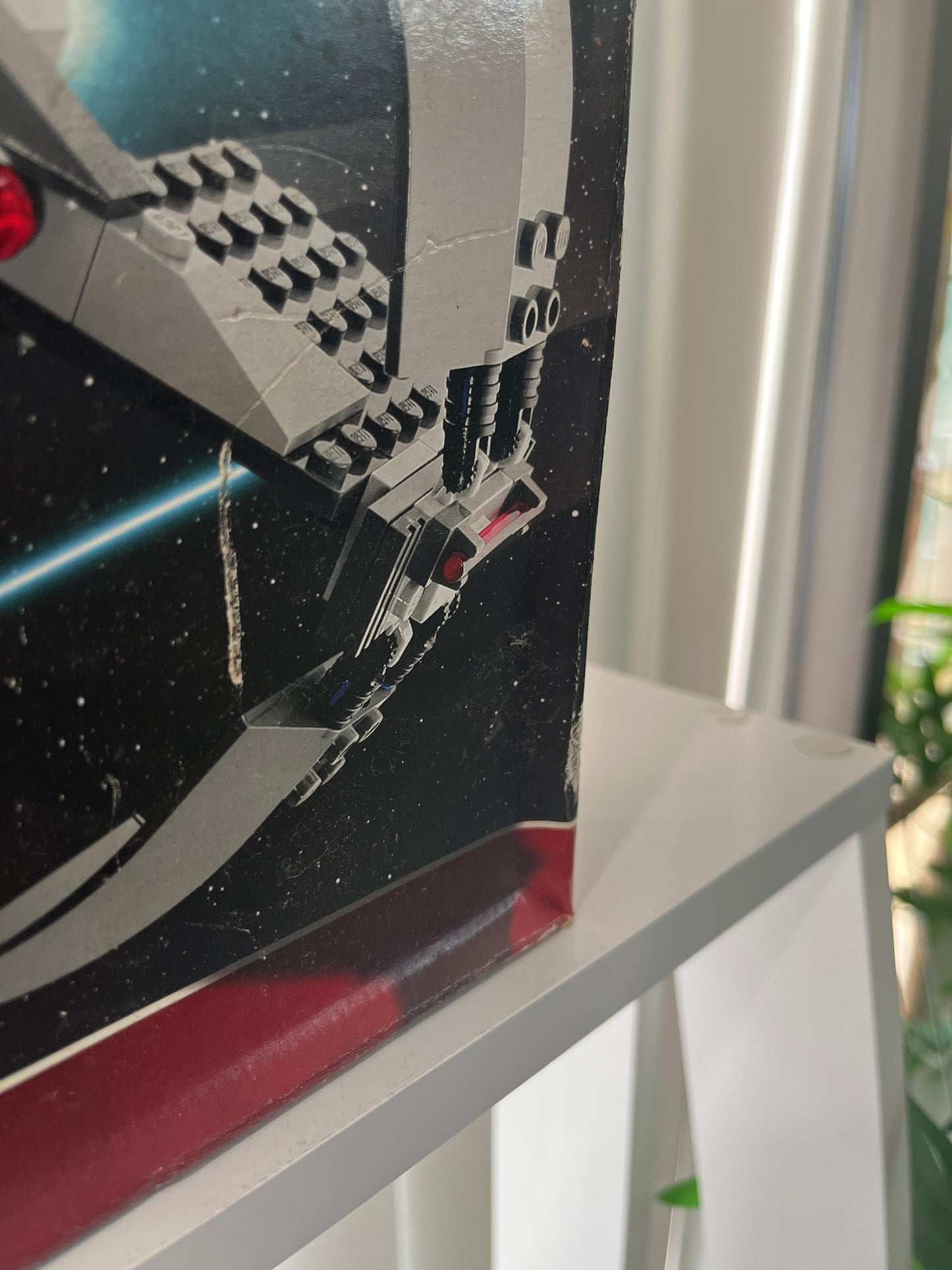 7663 Sith Infiltrator (Damaged box)
