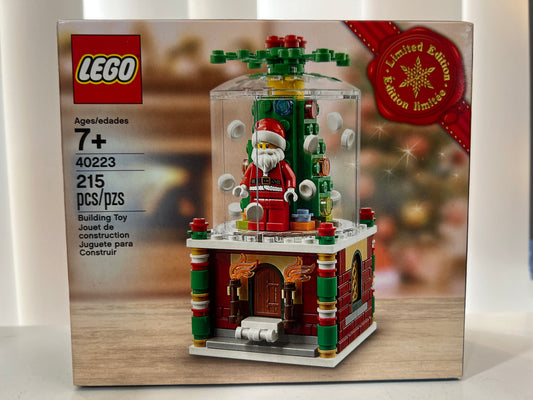 40223 Snowglobe