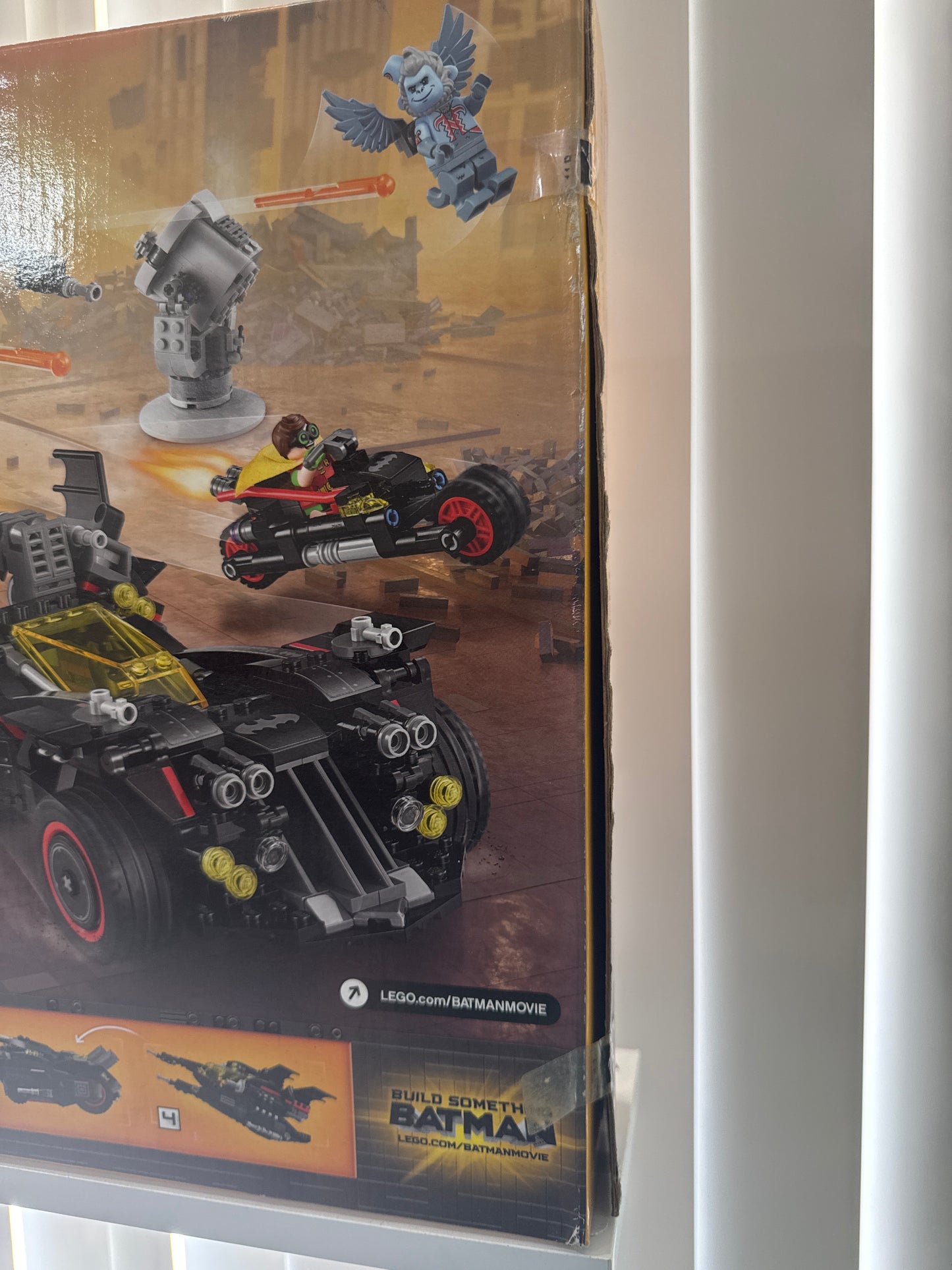 70917 The Ultimate Batmobile