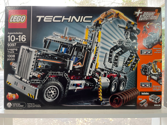 9397 Logging Truck