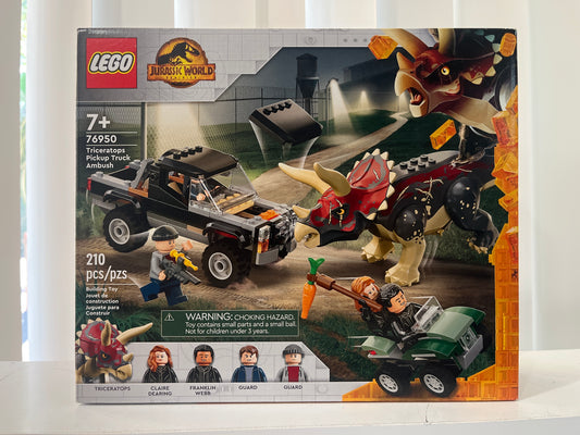 76950 Triceratops Pickup Truck Ambush