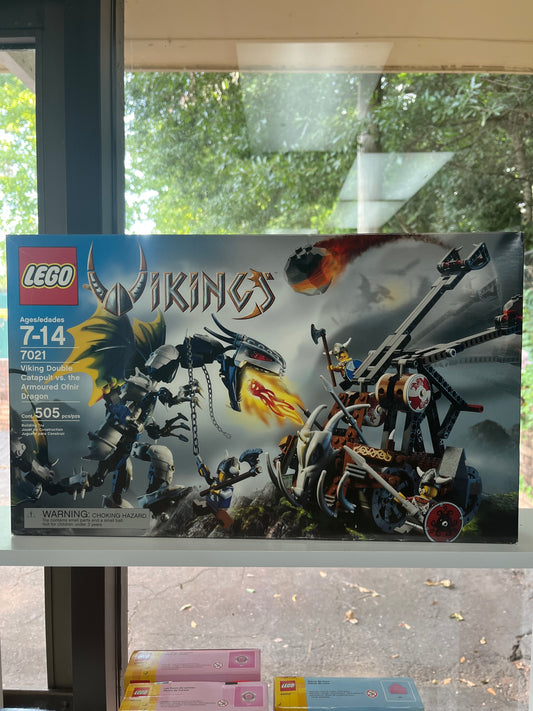 7021 Viking Double Catapult vs the Armoured Ofnir Dragon