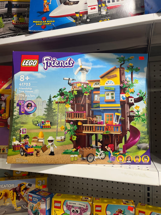 41703 Friendship Tree House