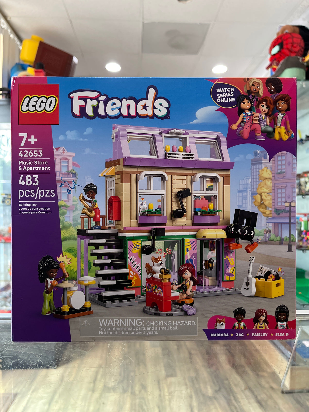 42653 Music Store & Apartment