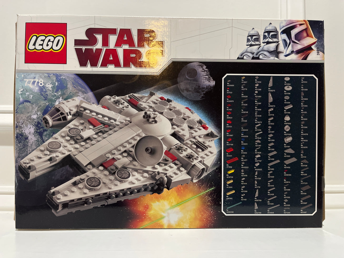 7778 Midi-scale Millennium Falcon