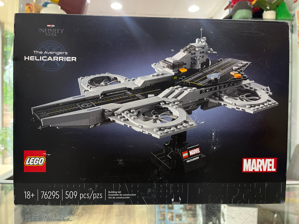 76295 The Avengers Helicarrier