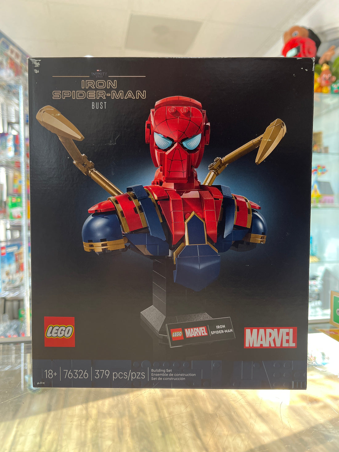 76236 Iron Spider-Man Bust – the brick store