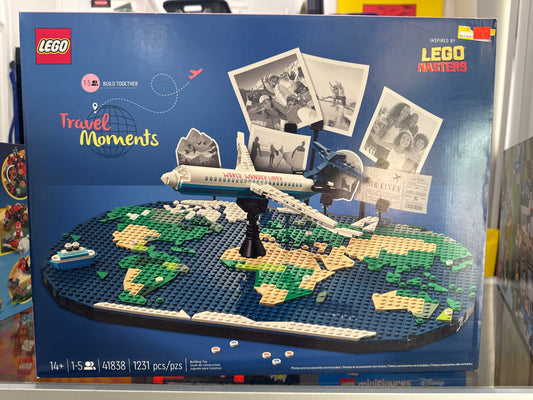 41838 Travel Moments
