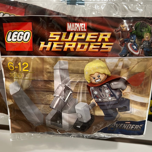 30163 Thor and the Cosmic Cube polybag