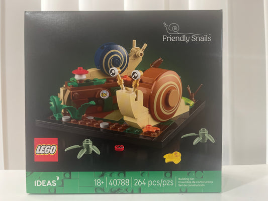 40788 Friendly Snails