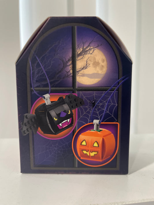 854049 Pumpkin & Bat Duo