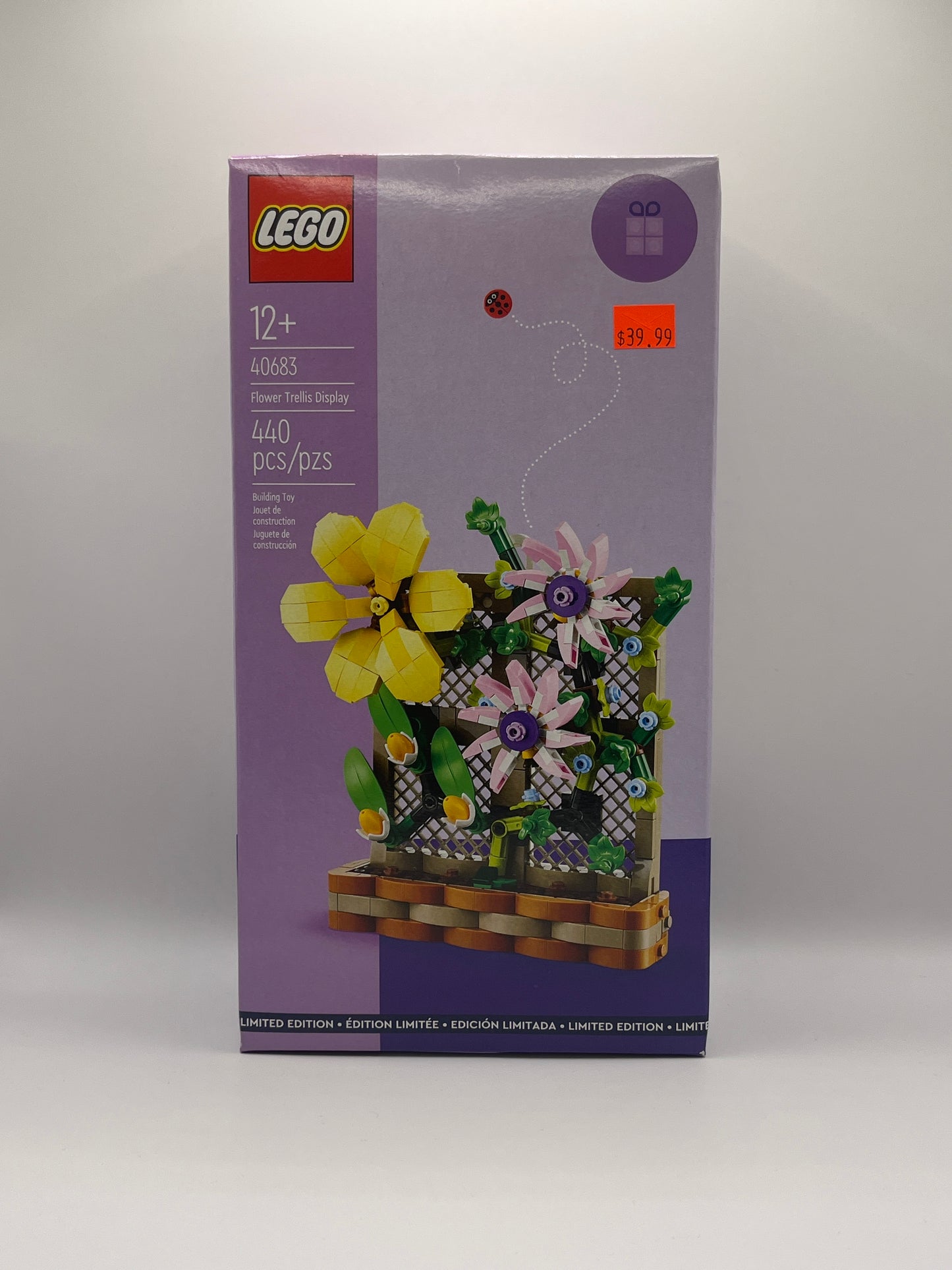 40683 Flower Trelis Display