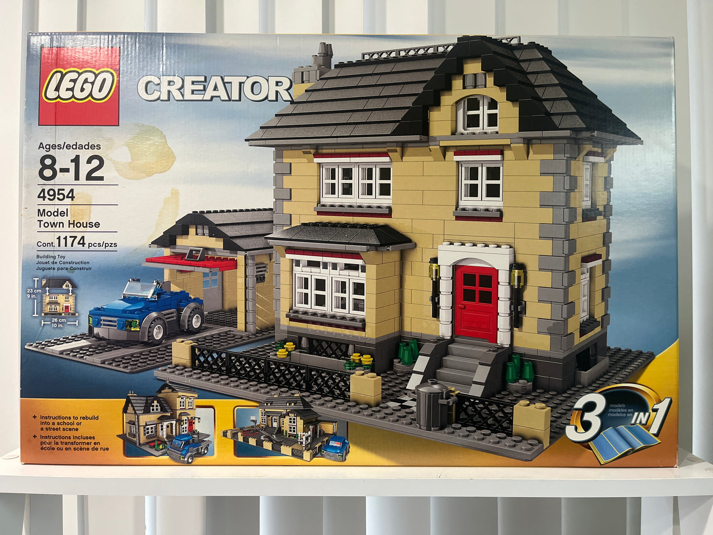 4954 Model Town House