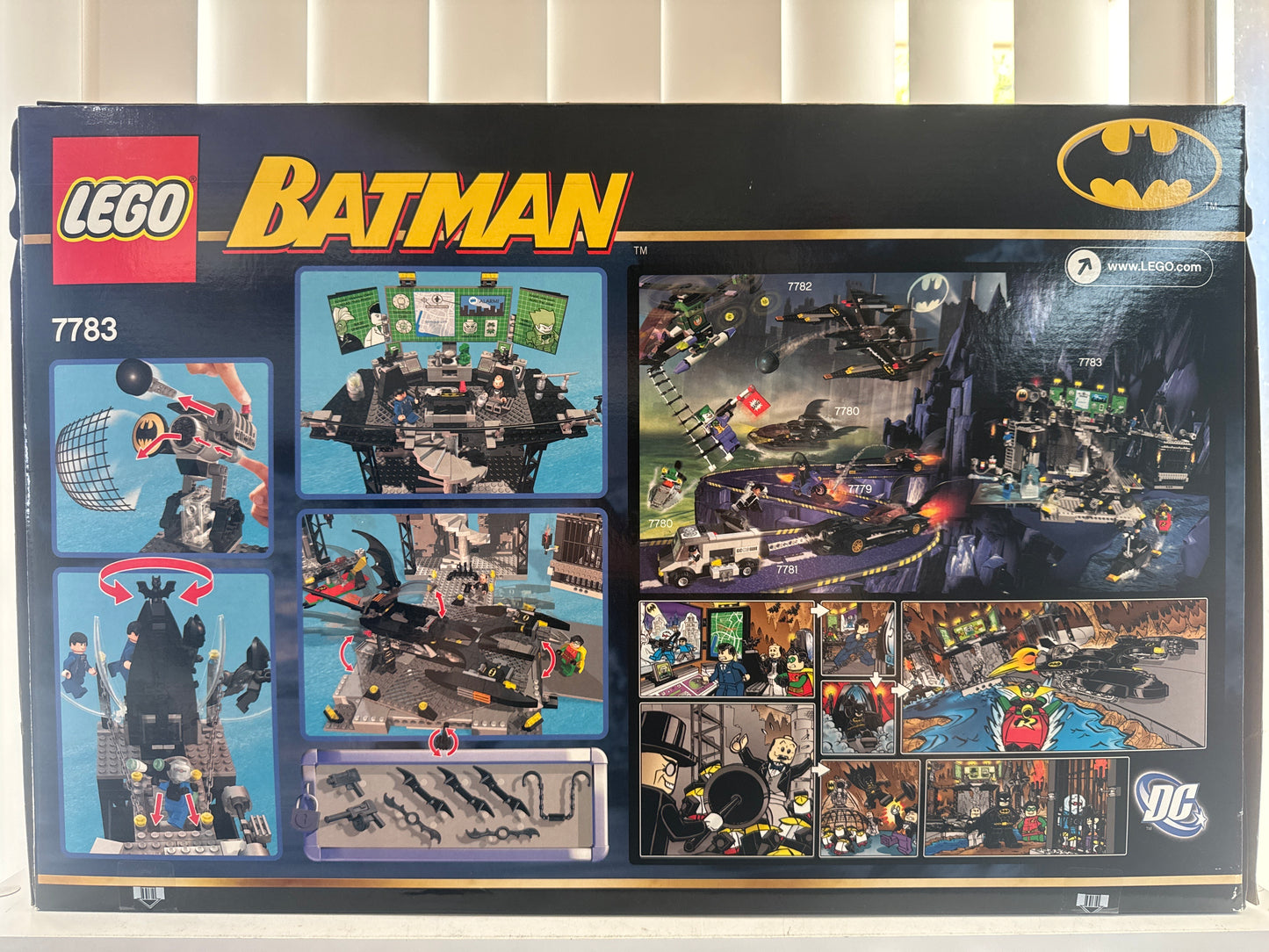 7783 The Batcave : The Penguin and Mr. Freeze’s Invasion