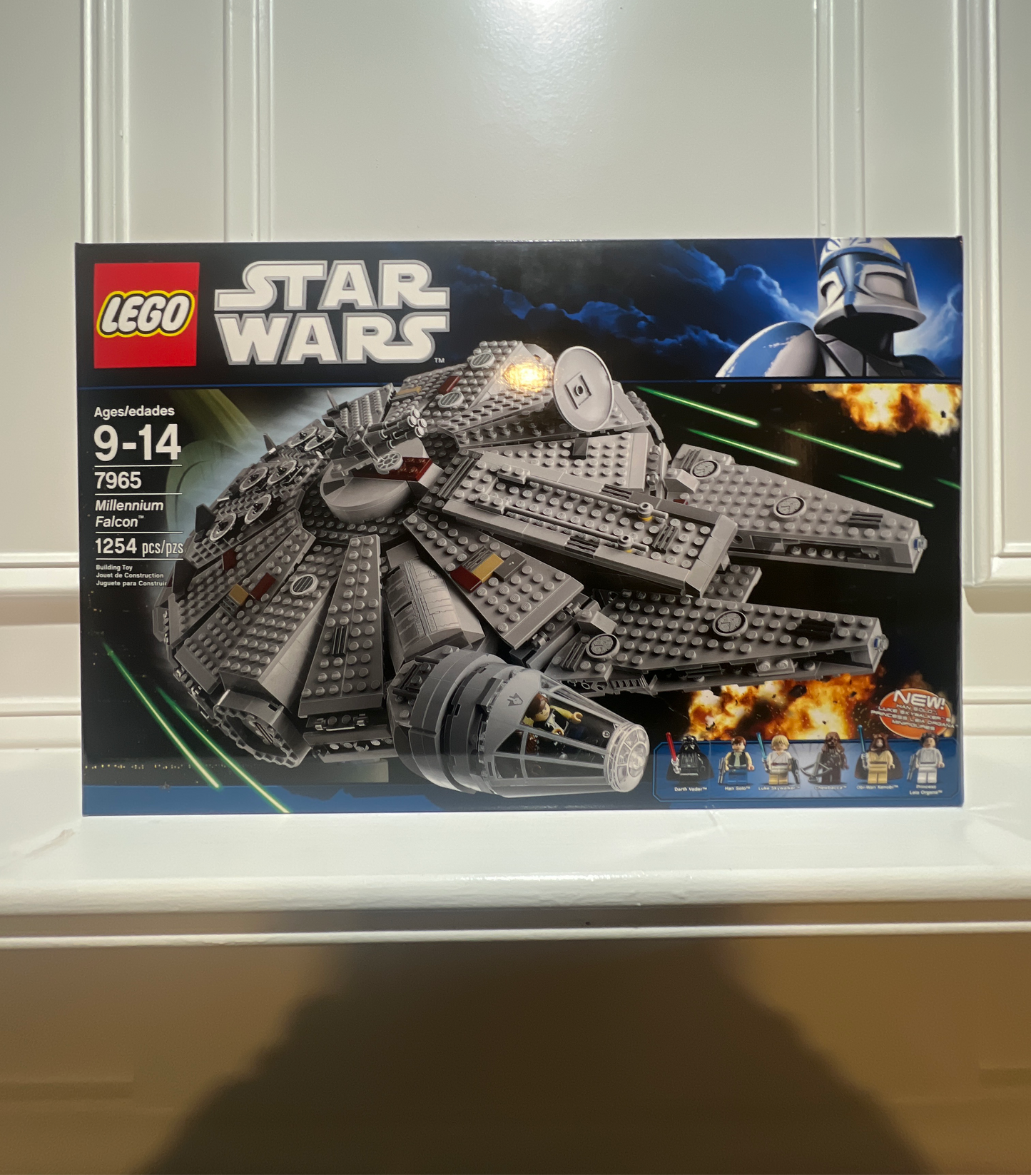 7965 Millenium Falcon