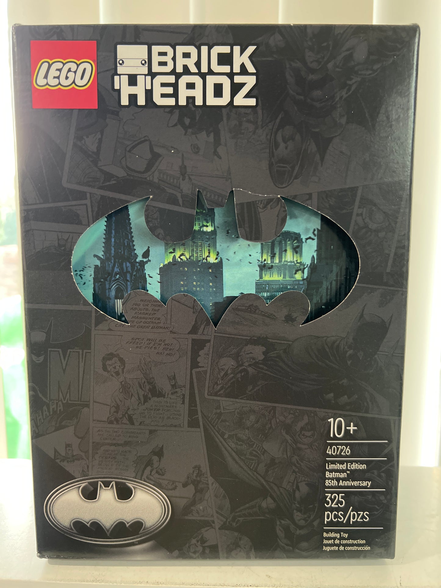 40726 Limited Edition Batman 85th Anniversary