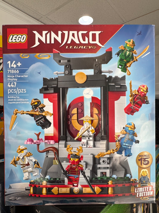 71866 Ninja Character Display