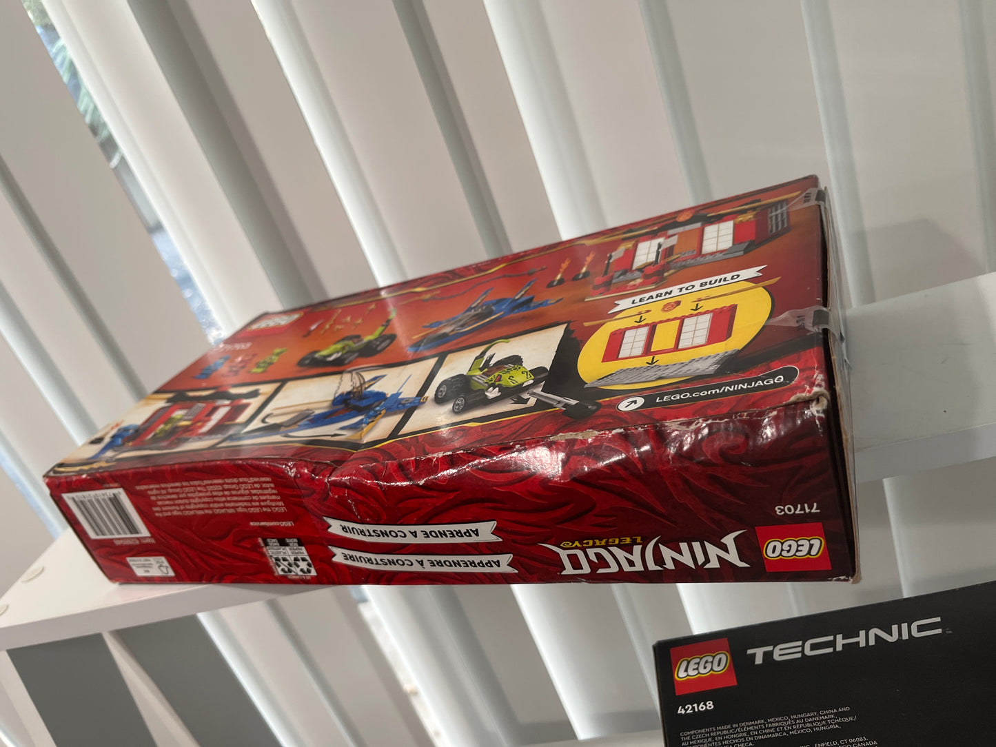 71703 - Storm Fighter Battle (Damaged box)