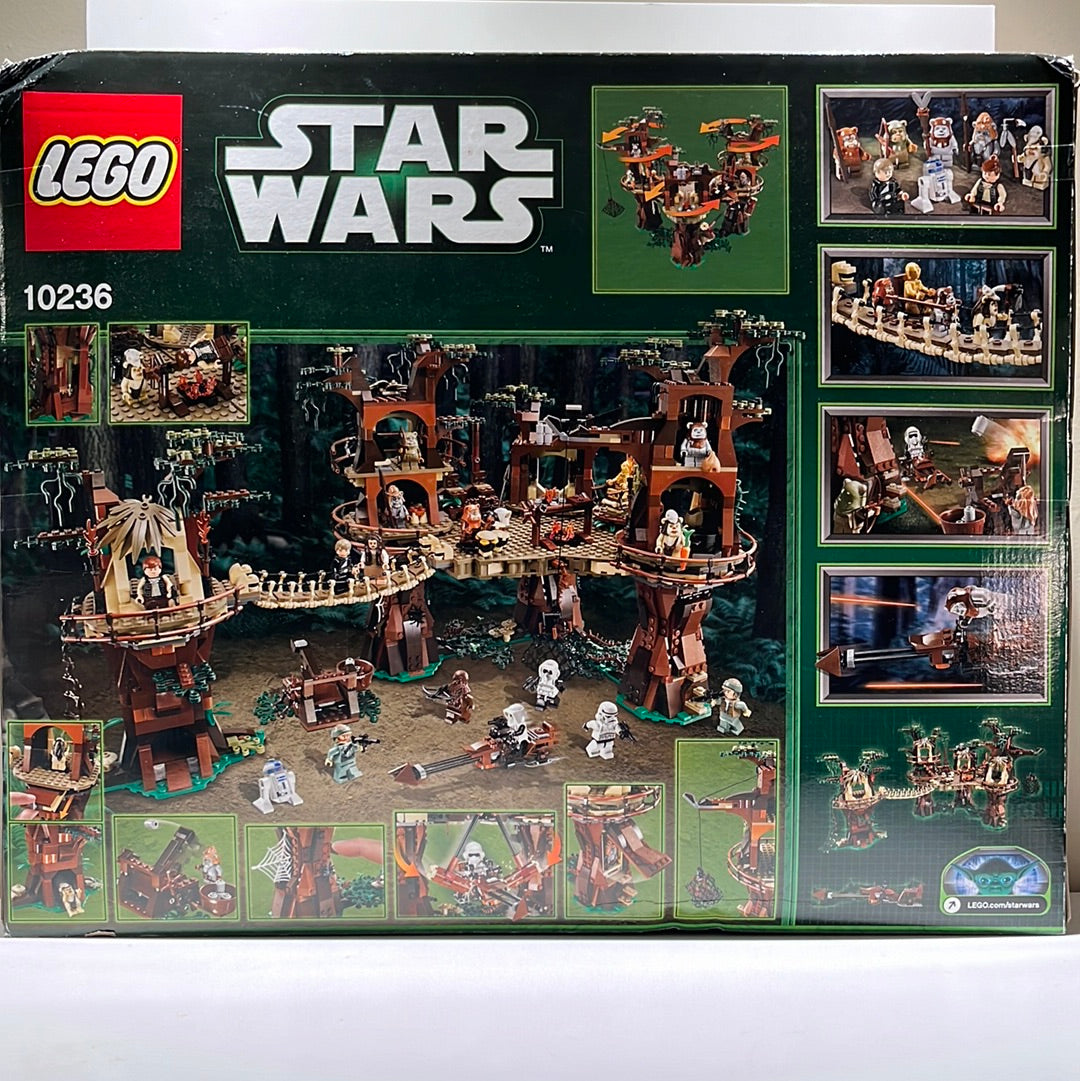 10236 Ewok Village - UCS