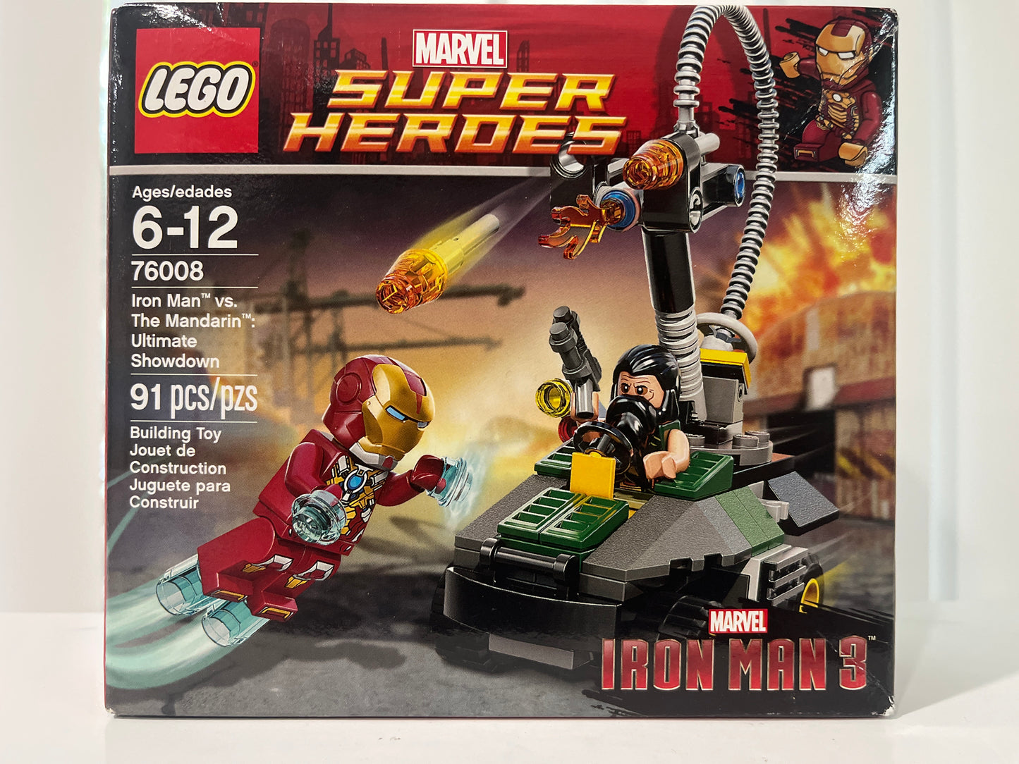76008 Iron Man vs. The Mandarin Ultimate Showdown