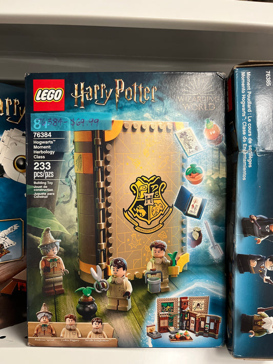 76374 Hogwarts Moment: Herbology Class