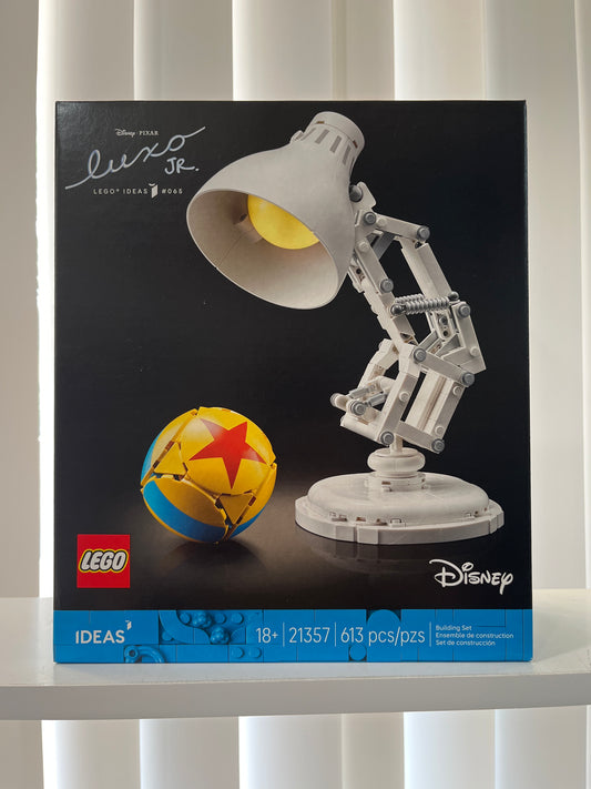 21357 Disney Pixar Luxo Jr.