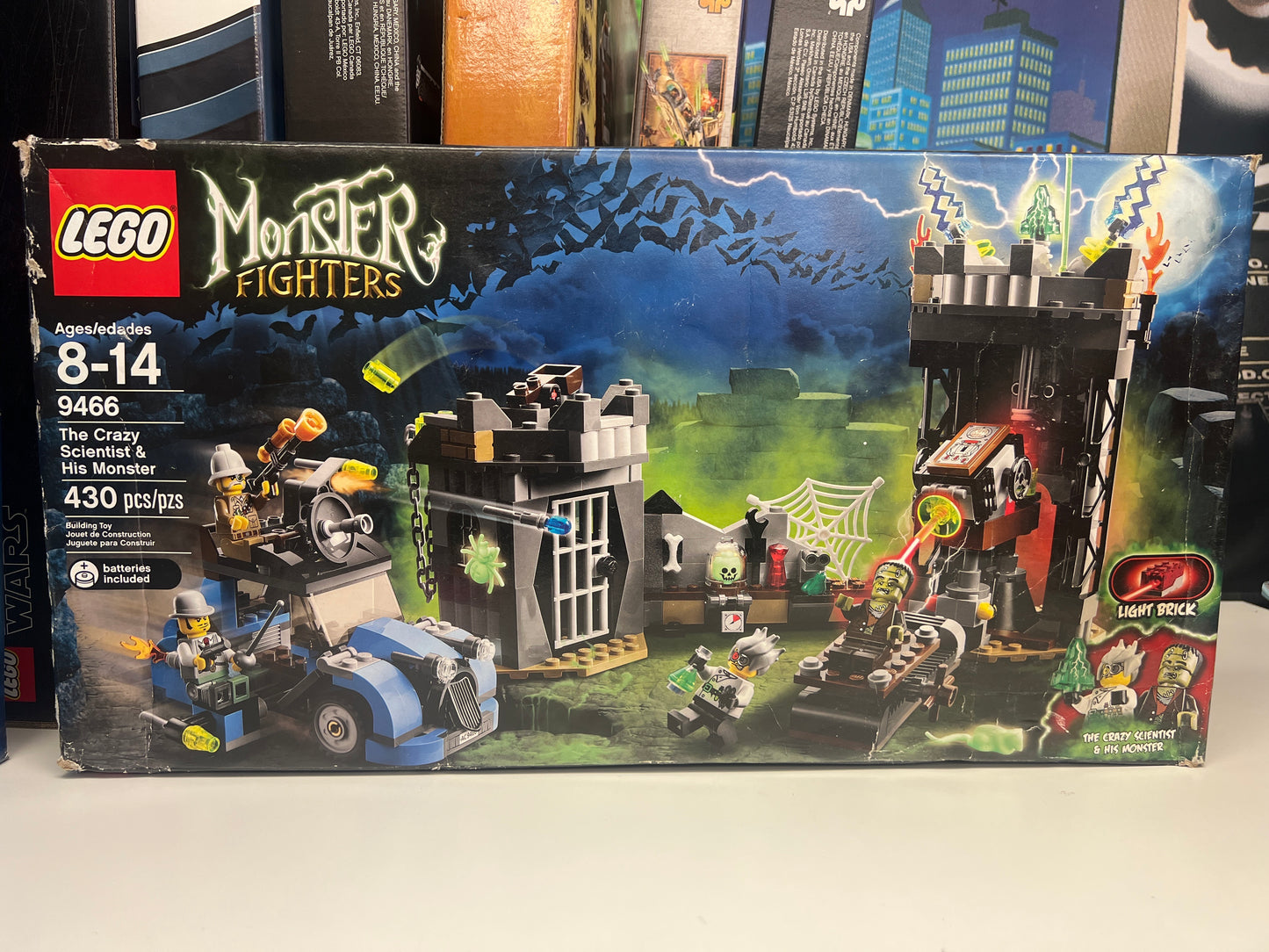 9466 The Crazy Scientist & His Monster