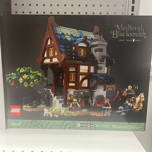 21325 Medieval Blacksmith