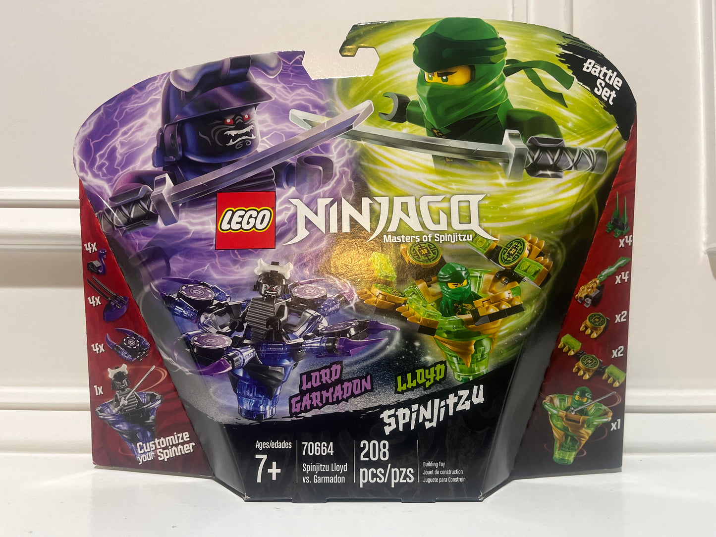 70664 Spinjitzu Lloyd vs. Garmadon