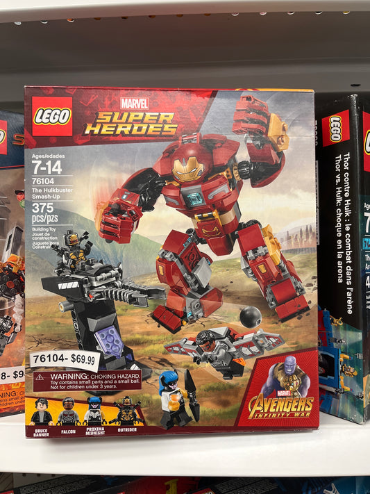 76104 The Hulkbuster Smash-Up