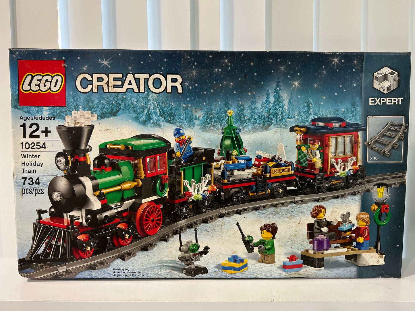 10254 Winter Holiday Train