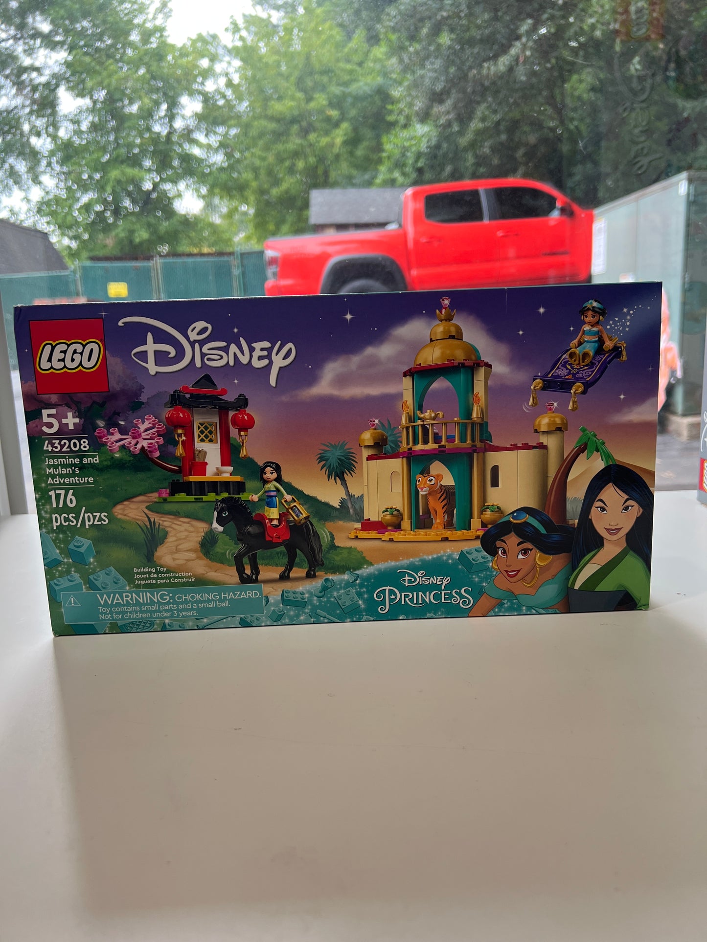 43208 Jasmine and Mulan’s Adventure