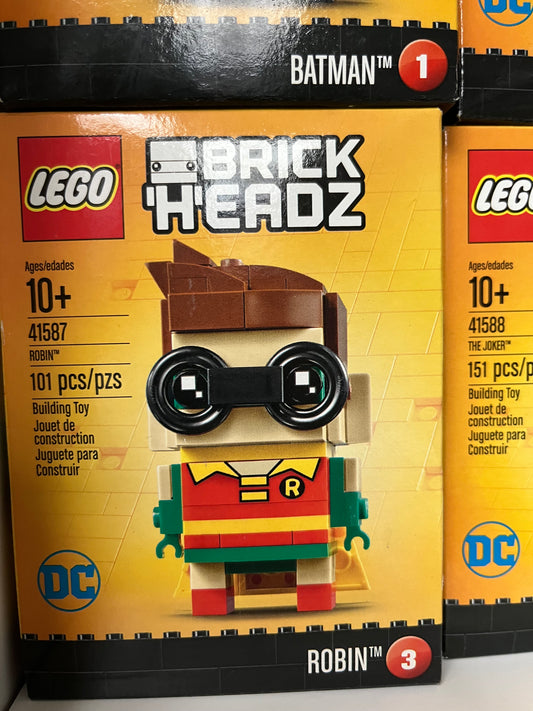 41587 Robin