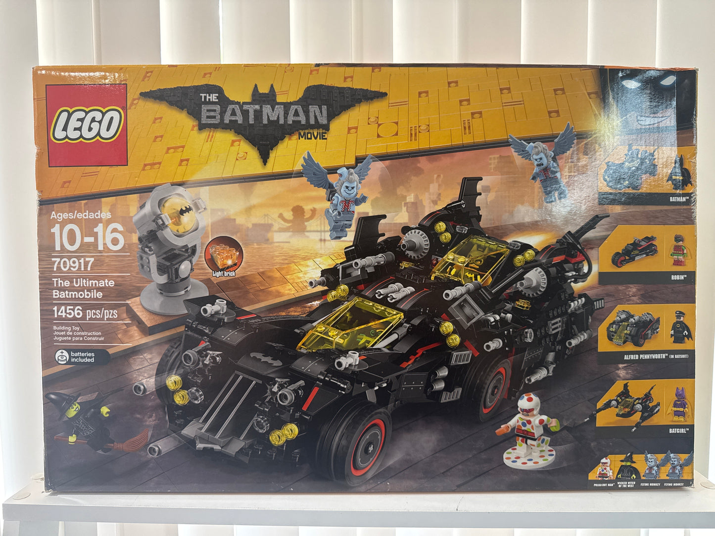 70917 The Ultimate Batmobile