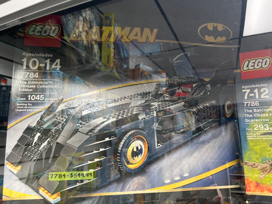 7784 the Batmobile ultimate collector edition