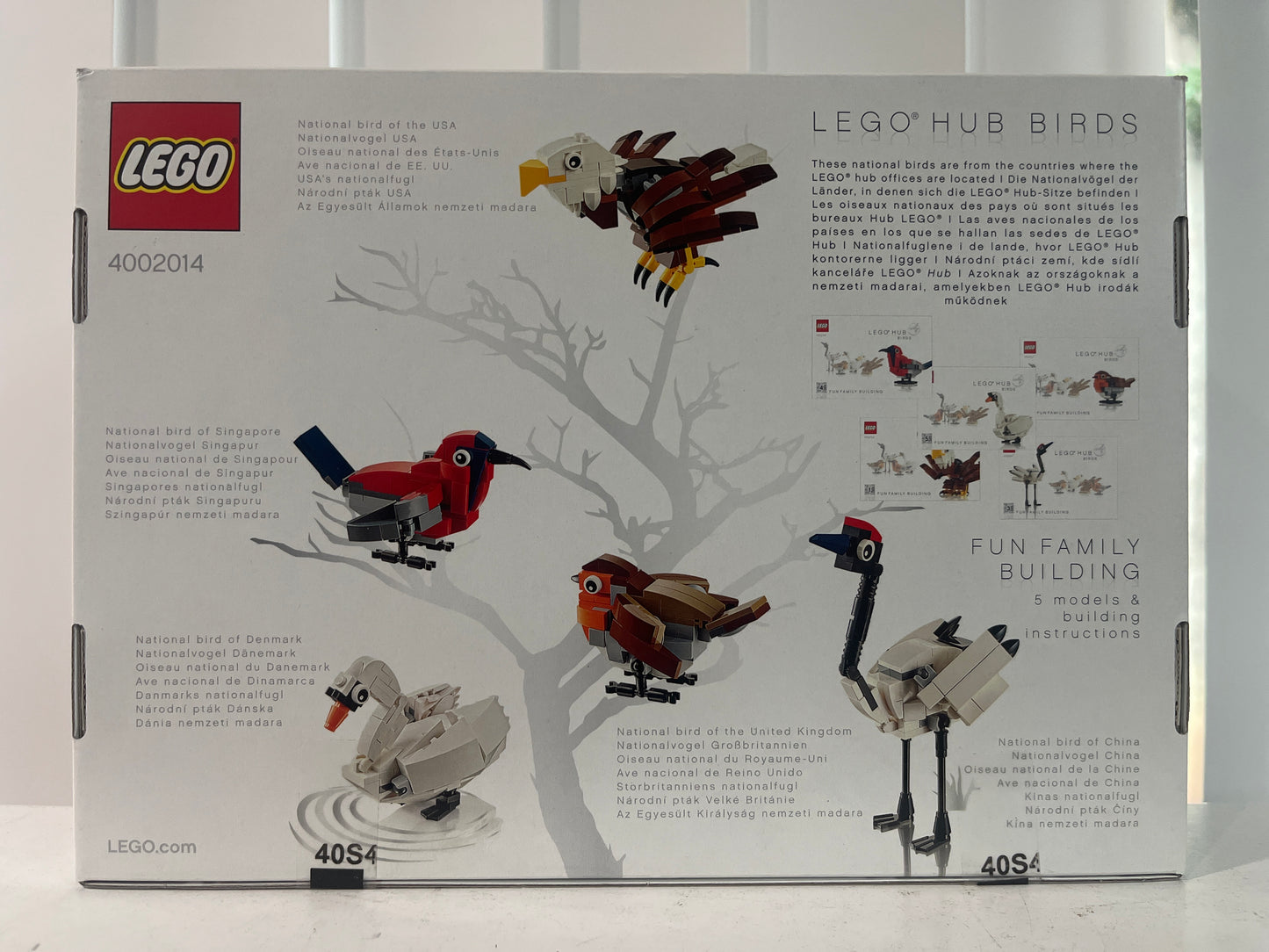 4002014 2014 Employee Exclusive - LEGO HUB Birds