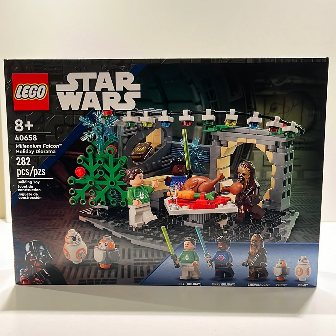 40658 Millennium Falcon Holiday Diorama